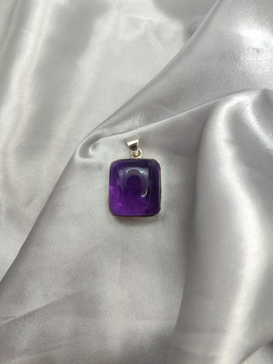 Amethyst Pendant 05
