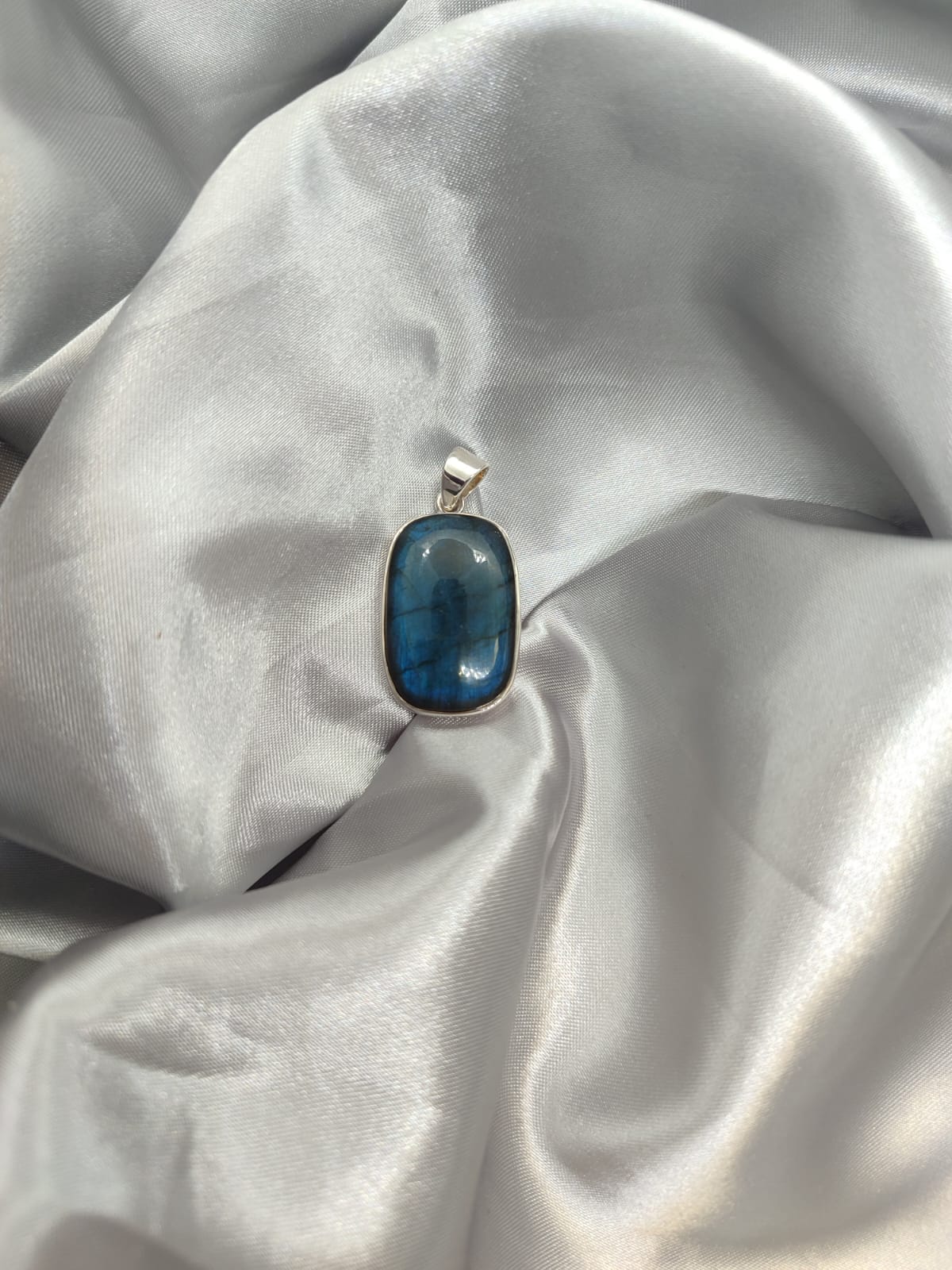 Labradorite Pendant 04
