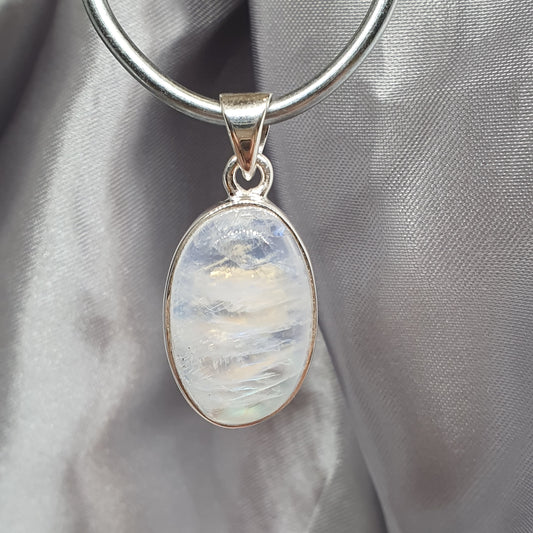 Moonstone Pendant 02