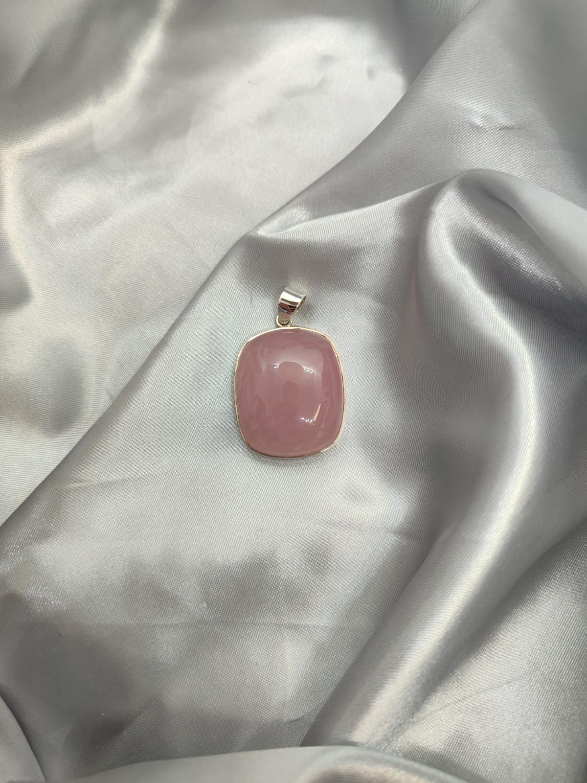 Rose Quartz Pendant 04