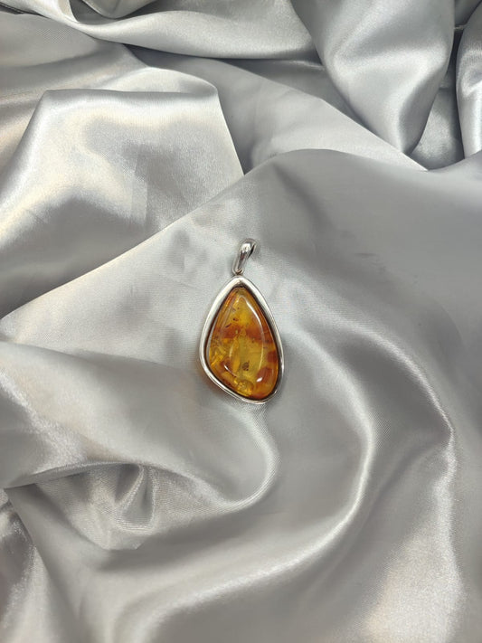 Amber Pendant
